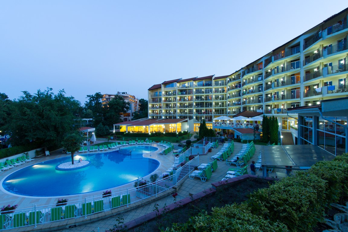 MADARA_HOTEL_NISIPURILE_DE_AUR_BULGARIA_AIR_TOUR_TRAVEL